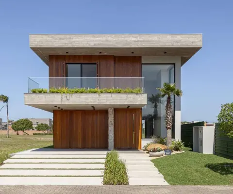 Casa em condomínio fechado com 4 quartos à venda na Av. Alfieiro Zanardi, --, Praia da Guarita, Torres