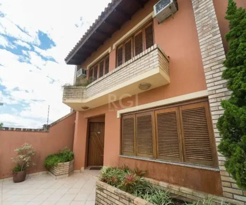 Casa condominio para venda - 240m², 3 dormitórios, sendo 1 suites, 3 vagas - tristeza