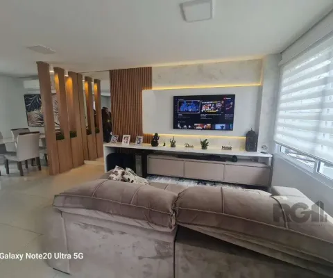 Casa com 3 quartos à venda na Rua Manoel Fernandes, --, Guarujá, Porto Alegre
