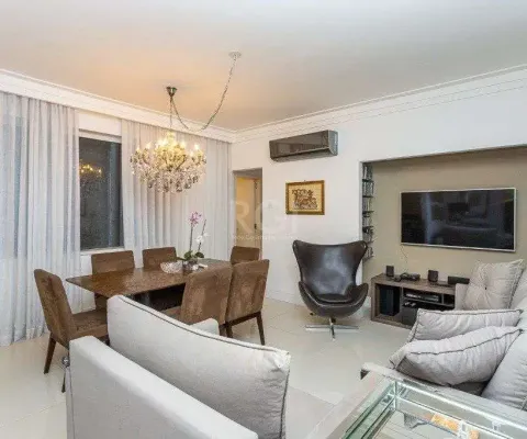 Apartamento no centro - 2 dormitórios - reformado e mobiliado