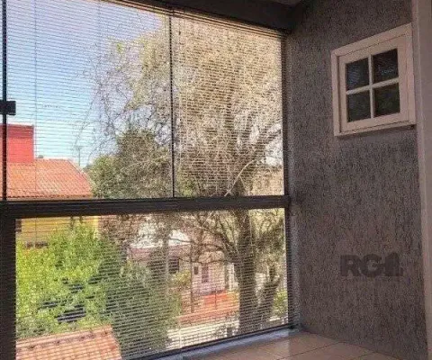 Vende-se casa estilo sobrad, no formado de 2 residencias independentes, 4 quartos com 1 suíte e 2 vagas - 208m² - vila ipiranga