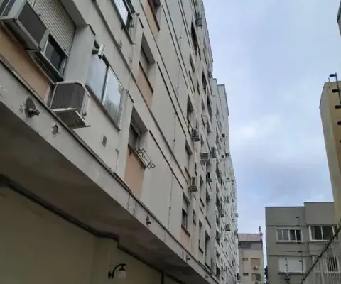 Ótimo apartamento,2 quartos, totalmente reformado, 2boxes escriturados