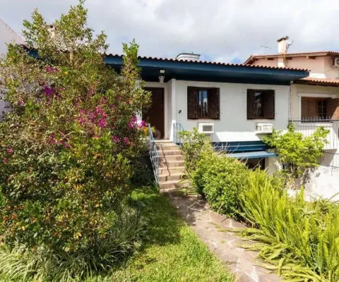 Casa para venda - 202m², 3 dormitórios, sendo 1 suites, 2 vagas - cristal