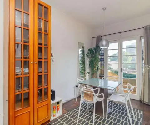 Vende-se apartamento com 3 quartos, 87m² e sacada - petrópolis
