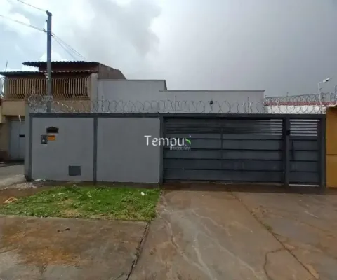 Casa com 3 quartos à venda no Residencial Canadá, Goiânia 