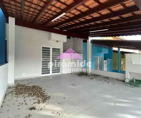 Casa em condomínio fechado com 2 quartos à venda no Jardim Califórnia, Jacareí 