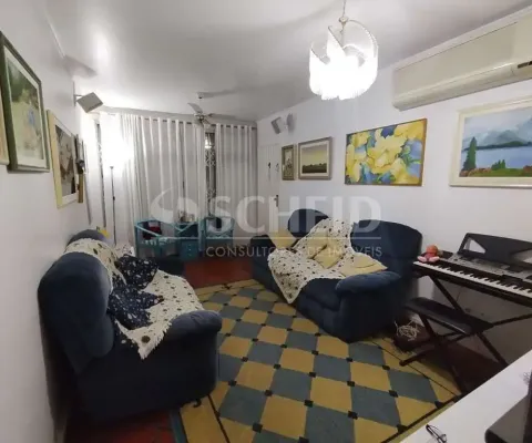 Casa de vila quatro quartos uma suite duas garagens. oportunidade !!!