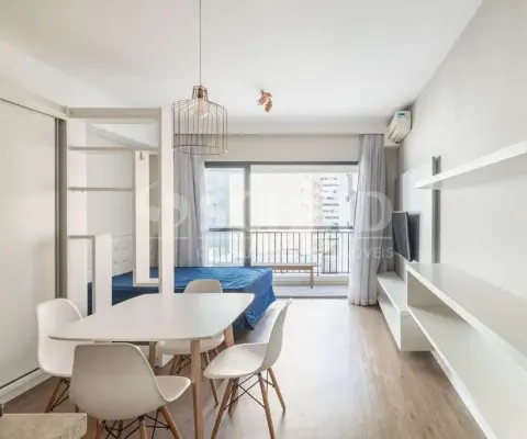 Apartamento mobiliado para locação no centro / bela vista. tipo studio, varanda. ar condicionado
