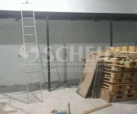Ótimo galpão, com 271m de terreno, 155m de área construida, proximo de ponto de onibus, escolas, gra