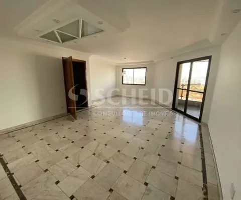 Apartamento com 3 quartos e 3 banheiros à venda por 640.000