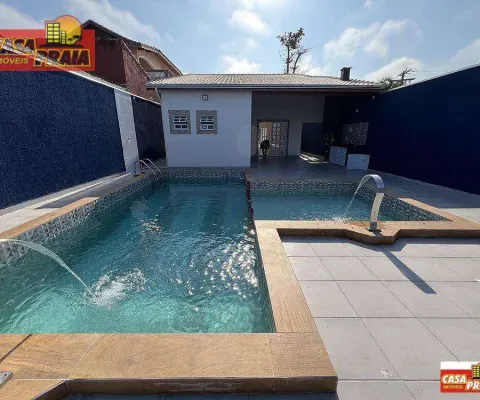 Casa itanhaem 3 quartos piscina e churrasqueira aceita financiamento