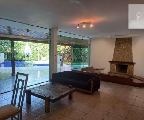 Casa de esquina em alphaville mobiliada com 5 suítes, c/ piscina aquecida, sauna, 422 m²  - alphaville - sp
