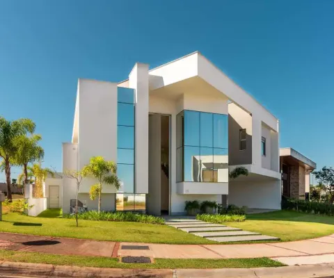 Casa duplex de esquina com 5 suítes à venda em condomínio cyrela  na zona sul de uberlândia, na melhor localização!