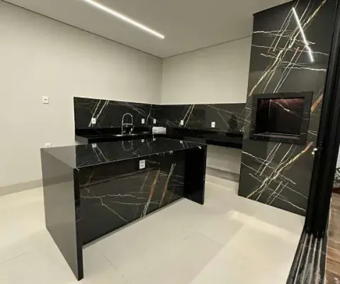 Casa à venda condomínio raros uberlândia: 3 suítes, closet, sala ampla, 4 banheiros, 4 vagas de garagem, piscina, área gourmet, 250m².