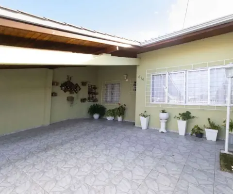 Casa com 4 quartos à venda na Rua Luiz Foggiatto, 614, Orleans, Curitiba