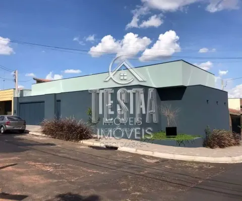Casa com 3 quartos à venda na Vila Camargo, Bauru 