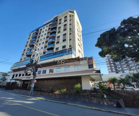 Apartamento com 03 quartos sendo 01 suíte localizado em coqueiros - fpólis - sc.