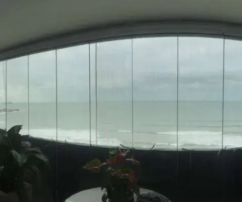 Luxuoso apartamento com 3 suítes e 200 metros.rmitórios à venda, 200 m² por r$ 3.000.000 - praia das pitangueiras - guarujá/sp