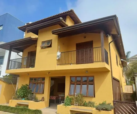 Casa com 3 dormitórios à venda, 282 m² por r$ 1.690. - parque dos lagos - mogi das cruzes/sp