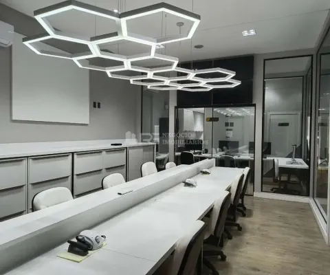 Sala comercial com excelente localização , meia praia, itapema - sc