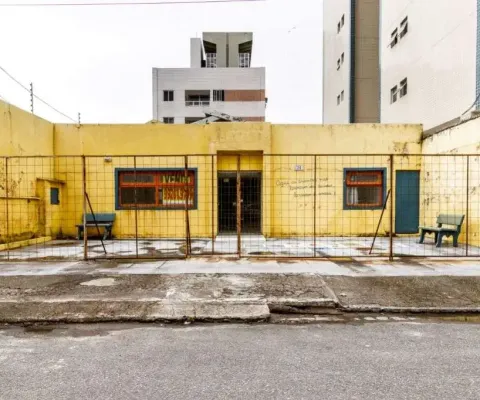 Casa comercial em piedade com 4 dormitórios à venda