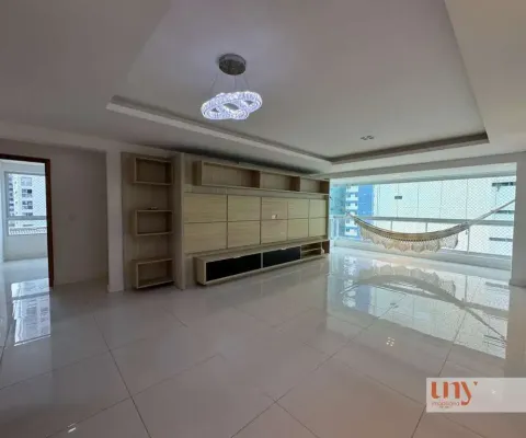 Apartamento com 3 suítes, móveis projetados, posição nascente, no bairro de tambaú.