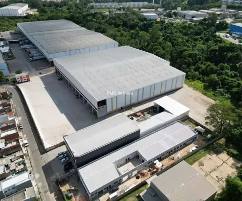 Galpão com 2100m2 de área fabril e 2500m² total em itupeva/sp.