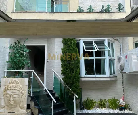 Casa com 3 quartos à venda na Rua Salvador Fiordelisio, 1, Vila Bertioga, São Paulo