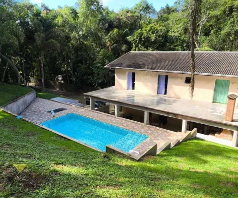 Chácara com 4 dormitórios para alugar, 2000 m² por r$ 6.000,00/mês - biritiba ussu - mogi das cruzes/sp