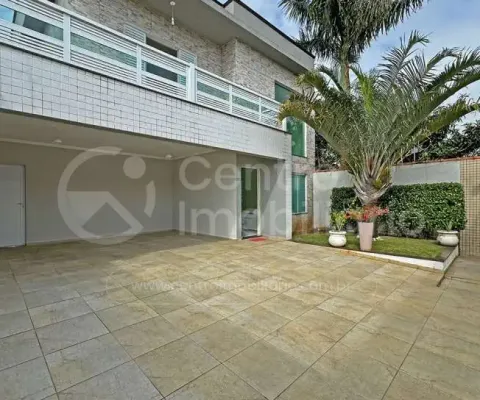 Casa à venda com piscina e 4 quartos em peruíbe, no bairro cidade nova peruíbe