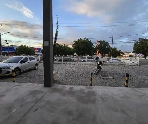 Loja para locação em cabo frio, jardim flamboyant, 1 banheiro