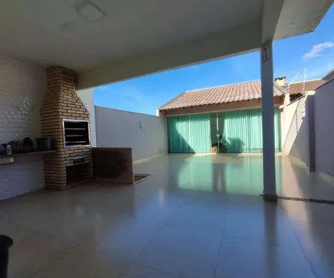 Sobrado à venda em maringá, jardim alvorada, com 3 quartos, com 222.18 m²