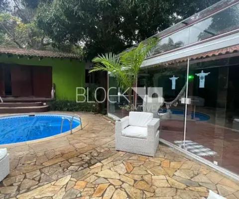 Cosme velho | casa de rua 7 quartos, sendo 3 suites