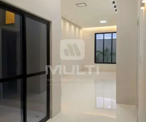 Casa com 3 quartos à venda em Laranjeiras, Uberlândia 