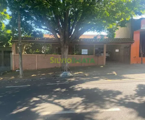 Casa ampla em localização privilegiada  jardim ipanema