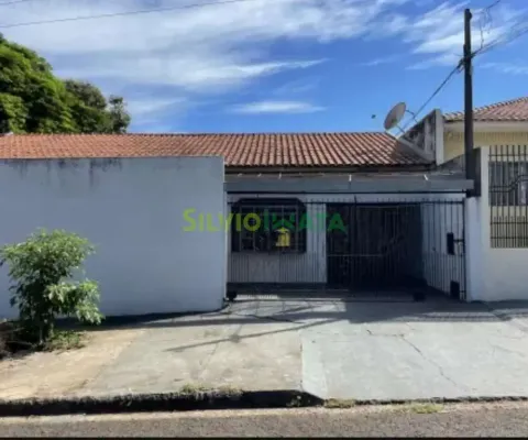 Casa com 2 quartos à venda na Rua Pioneiro José Alves Filho, 249, Jardim Pinheiros II, Maringá