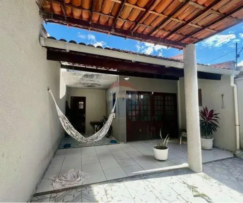 Casa com 3 quartos à venda na Rua Inês Dantas de Menezes, 145, Boa Vista Castelão, Fortaleza