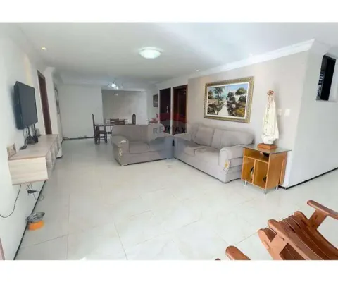 Casa de 354m²  na rua gonçalves ledo próximo ao colégio militar de fortaleza
