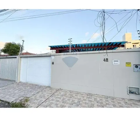 Casa com 4 quartos à venda na Rua Ipê, 42, São Gerardo, Fortaleza