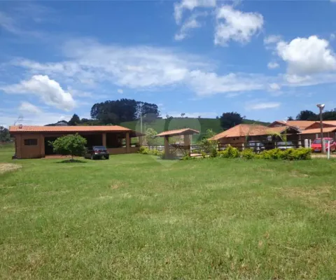 Fazenda à venda no Centro, Caconde 