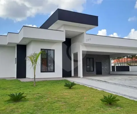 Casa térrea com 4 quartos à venda em parque village castelo - sp