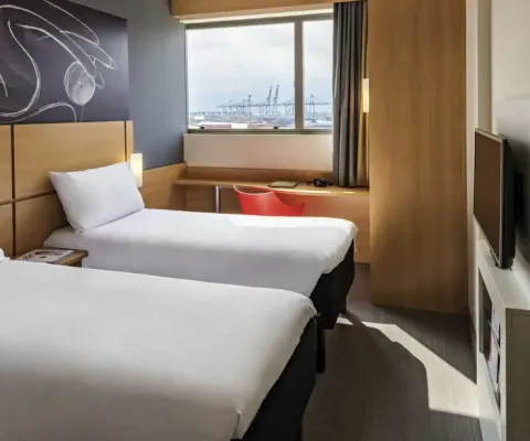 Flat ibis santos valongo disponível para venda com 19m², 01 dorm
