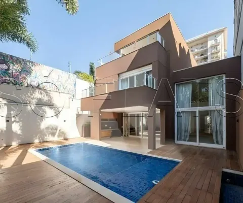 Casa para locação na rua henrique martins, com 495m², 03 suítes e 03 vagas de garagem.
