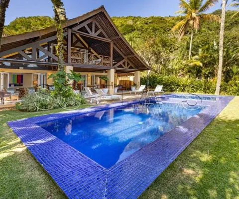 Casa canto da baleia, casa alto padrão com 471m², 7 suítes e 4 vagas, de frente para o mar