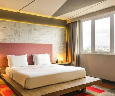 Flat com 1 quarto à venda na Avenida Severo Dullius, 2055, São João, Porto Alegre