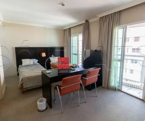 Flat para locação próximo a puc e av. sumaré. com entrada imediata e sem fiador.