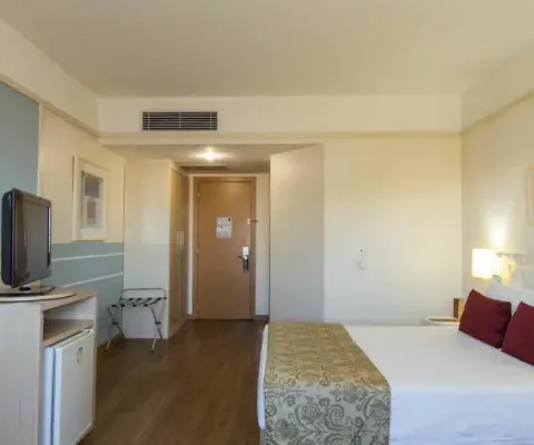 Flat com 1 quarto à venda na Rua Edwy Taques de Araújo, 250, Gleba Fazenda Palhano, Londrina