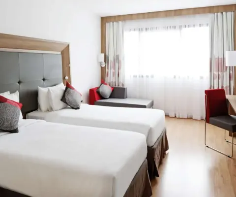 Flat novotel salvador hangar aeroporto disponível para venda com 26m² e 1 vaga.