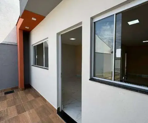 Casa à venda no jardim boer i, em americana com 2 quartos (1 suíte) e 4 vagas de garagem
