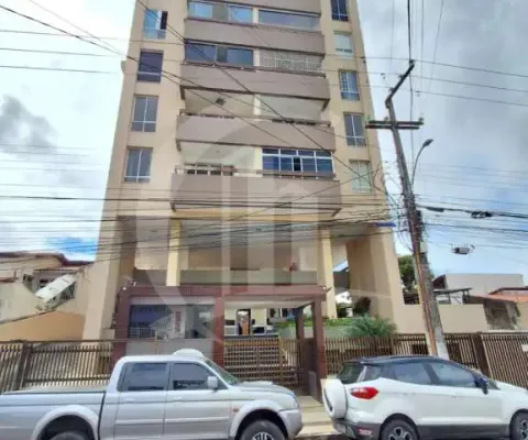 Apartamento em ótima localização no centro da cidade.